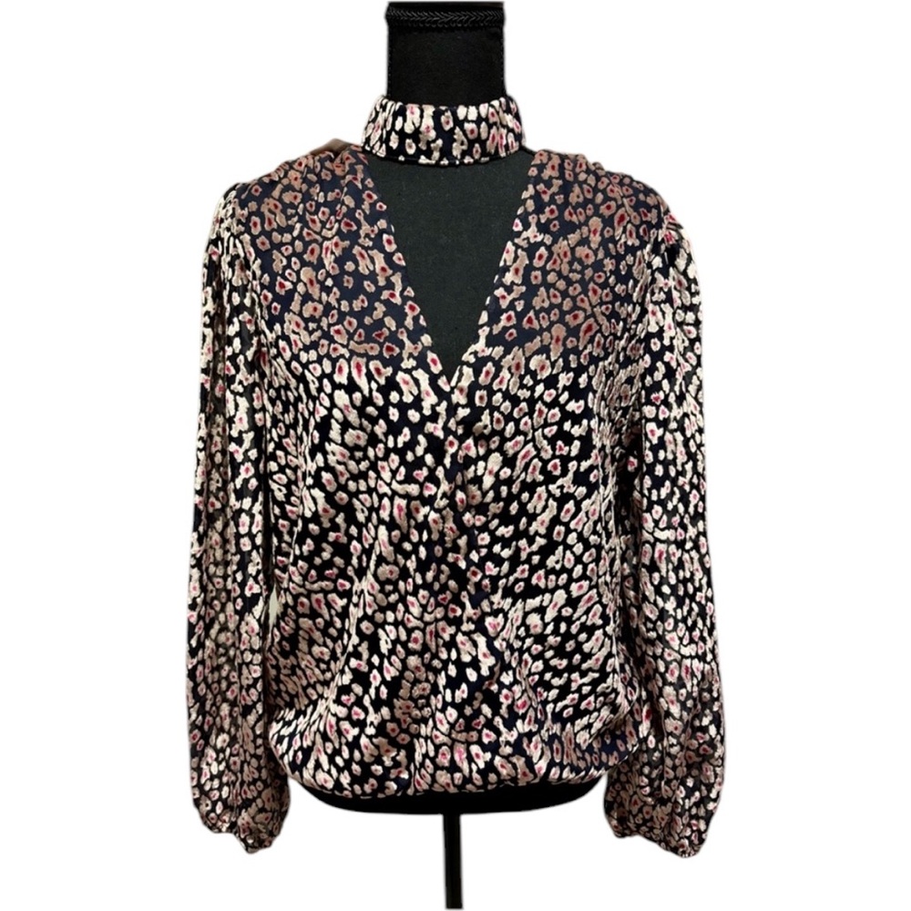 NEW! WHBM Black Velvet Leopard Cheetah Dotted Choker Wrap Blouse Top Puff Sleeve